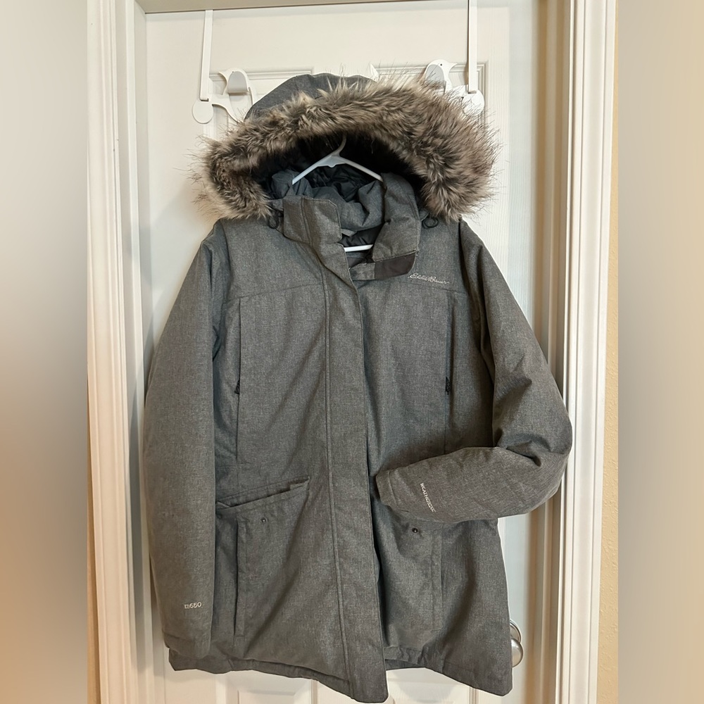 Women’s Eddie Bauer down jacket, size XXL!